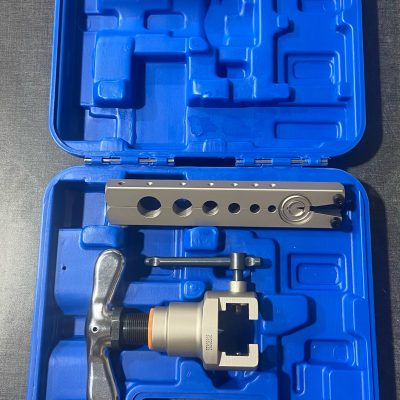 סט עושה קונוס ללא קלאץ במזוודה ווליו