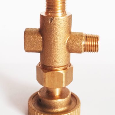 ברז מחט 1/8ח' F1/4X