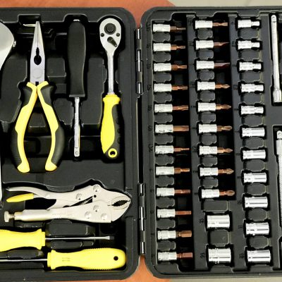 מזוודה משולבת ביטים + כלי עבודה 51 יחידות