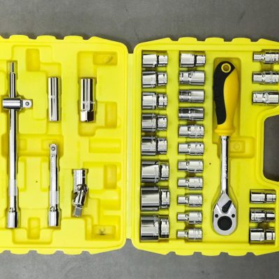 מזוודה משולבת ביטים + כלי עבודה 32 יחידות